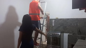 [Luego Lo Vi, Follando De Pie, Amateurs] Sexo Con El Alba Il Me Follo A Obserbar Al Nuevo Alba Il Que Realizaba El Mantenimiento Del Techo Luego Lo Vi Que Estaba Muy